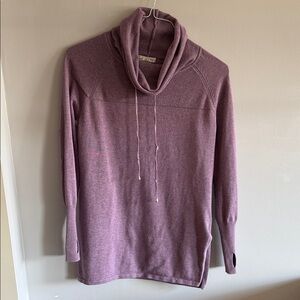 Dakini Lavender Cowl Neck Pullover Sweatshirt – Size M